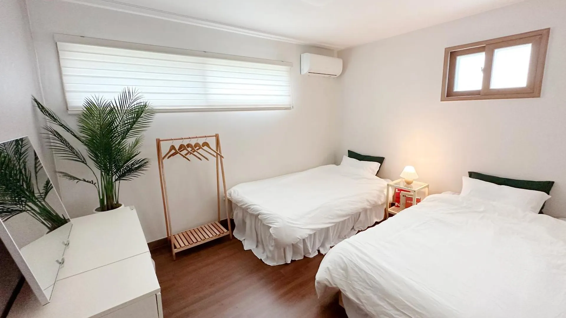 Casa Jeju Villa Szogüpho 0*,  Dél-Korea